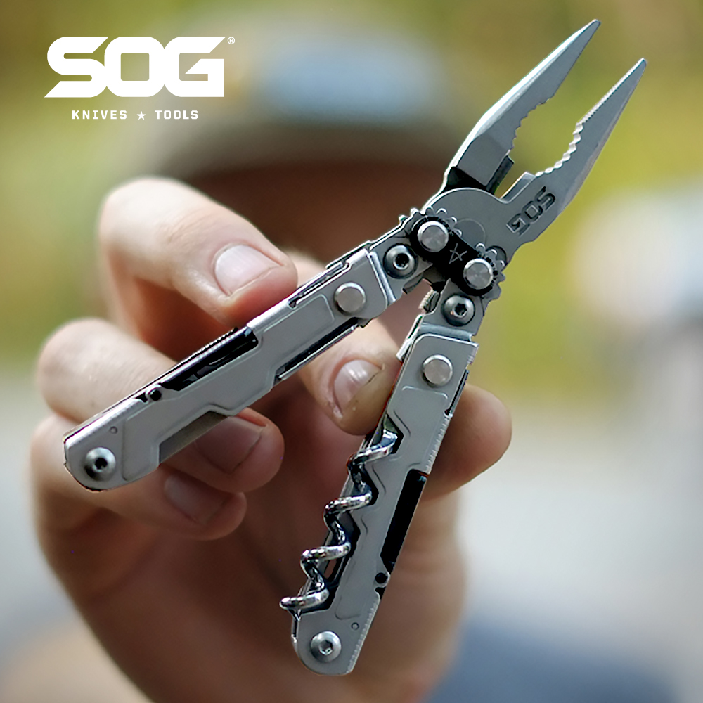 Pinze Multiuso SOG 19 in 1 Pow - Edc Car Carry recensione e prezzo